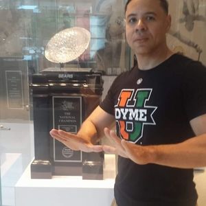 Meet your Posher, Carlos